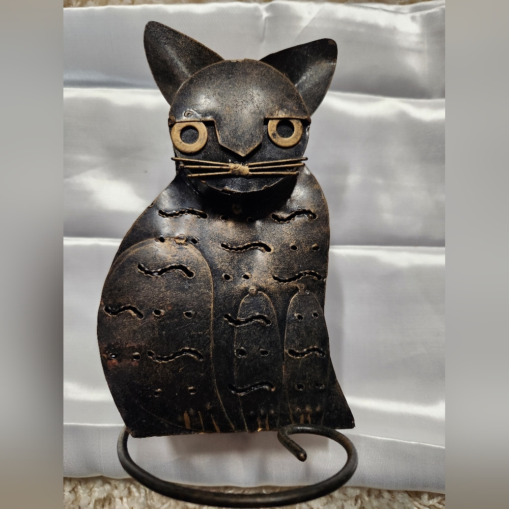 Vintage Metal Folk Art Cat Tea Light Candle Holder 6.25" Tall Black Goldtone